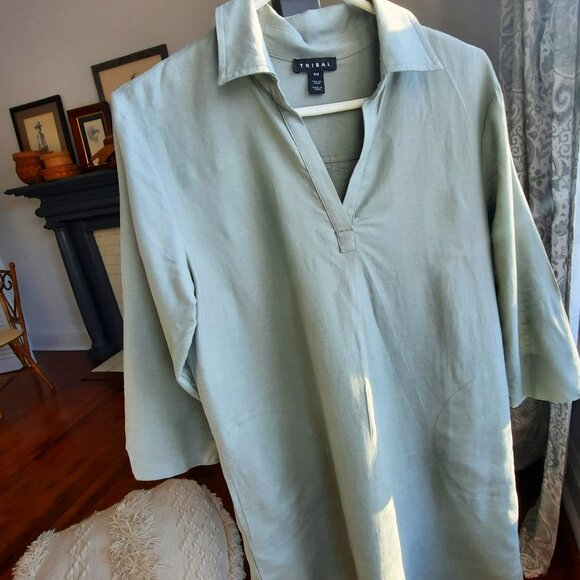 Tribal linen and cotton tunic/dress, knee length, soft sage green - Picture 2 of 5